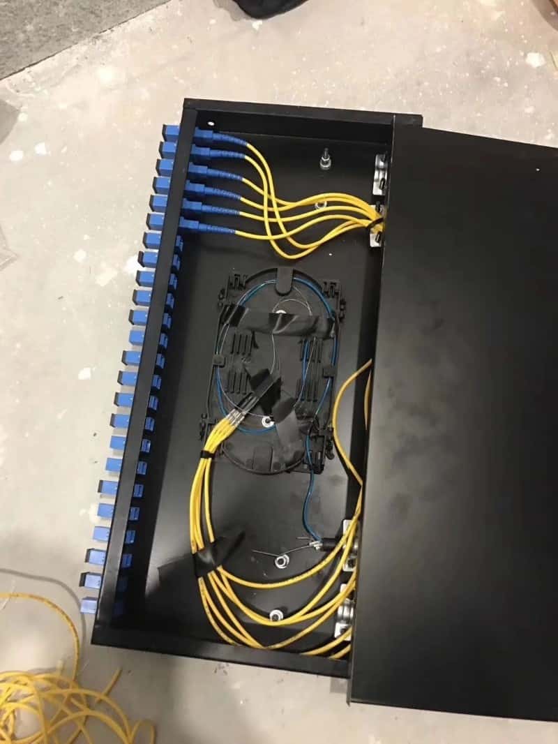 

       卢湾机房运维 监控安装 综合布线电话